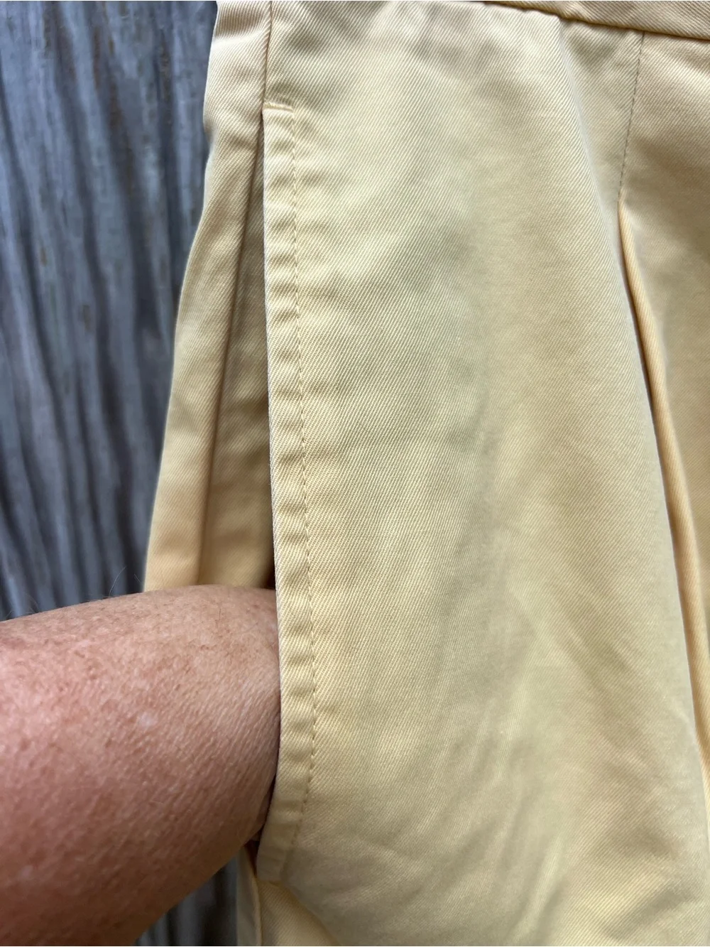 TALBOTS MENS Pleated Khaki Tan Shorts Mens Waist 38